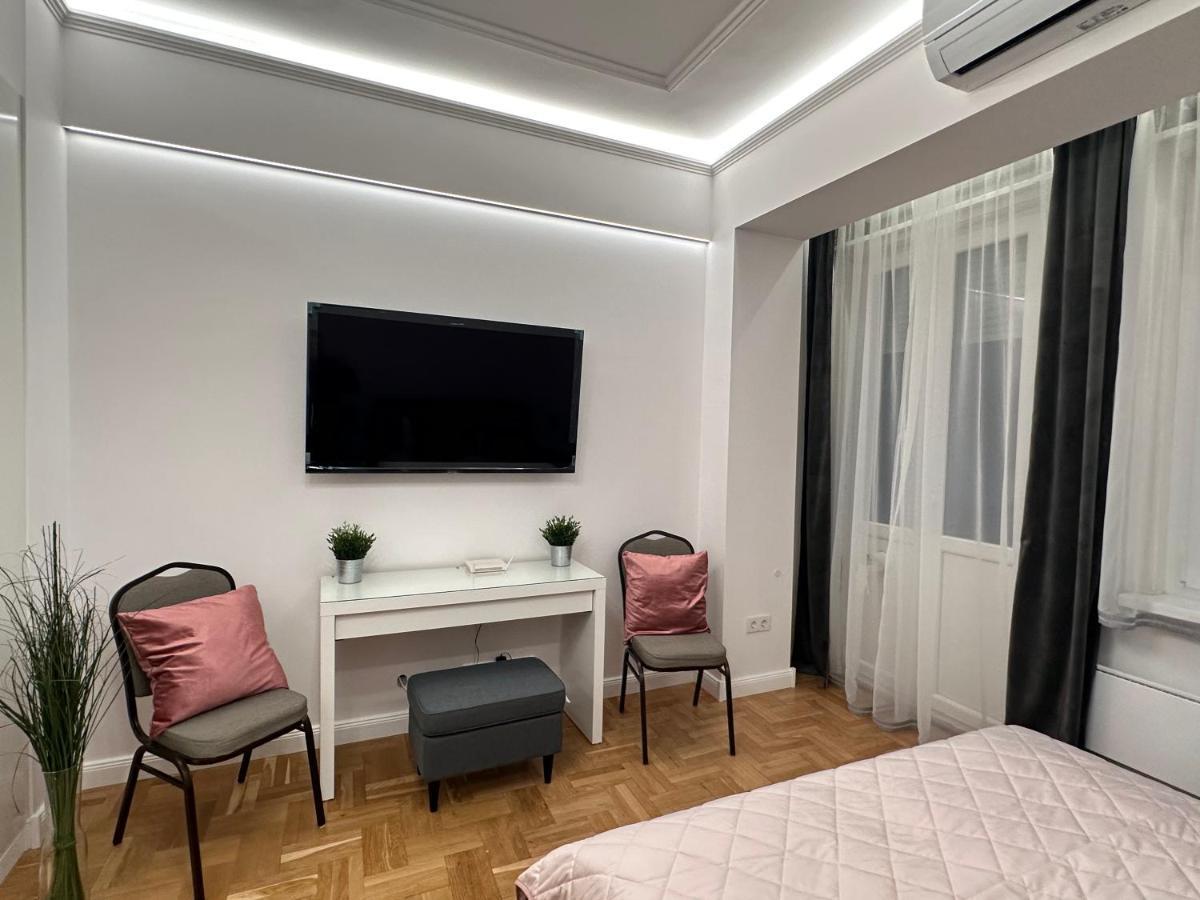 Elegant In The Centre With Ac Budapest